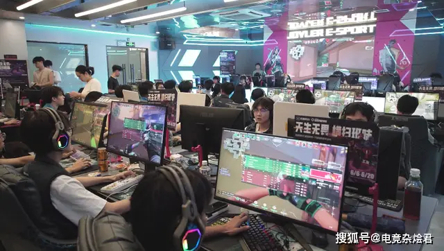 _无畏契约比赛_英联杯冠军能参加欧联杯吗