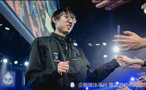 EDG起诉冻结小学弟资产！香锅没钱还怕RNG强制执行？