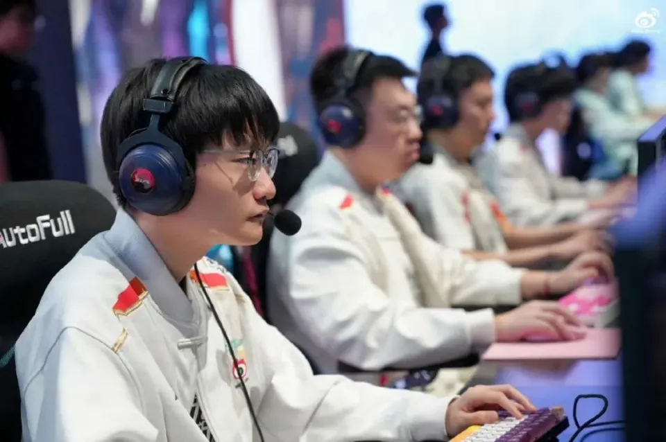 _小小英雄的视频_小小英雄蛋第一系列