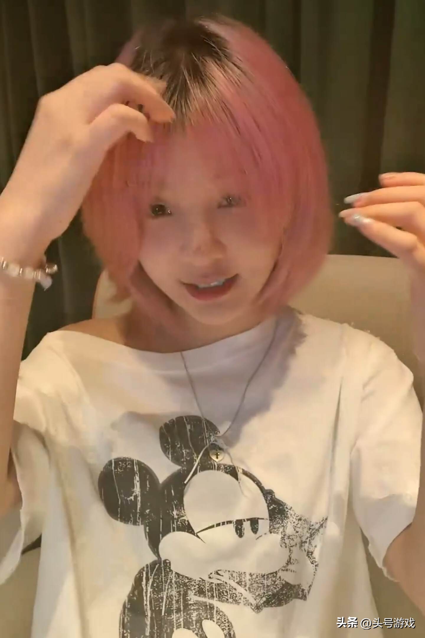 熊猫直播一姐冯提莫_斗鱼直播一姐_