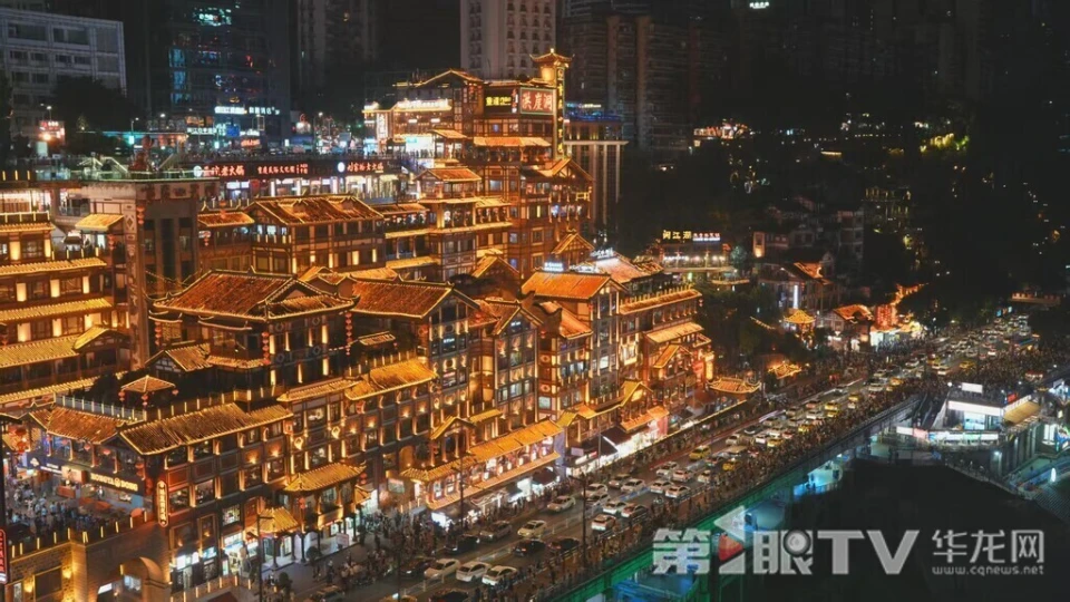 渝论场｜让人“上头”的小游戏 如何以“轻”姿态撬动“重”未来_渝论场｜让人“上头”的小游戏 如何以“轻”姿态撬动“重”未来_