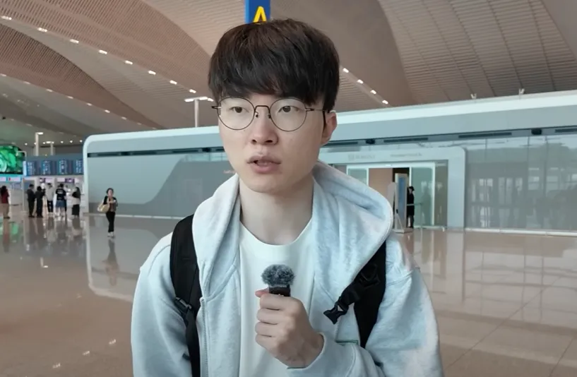 _电竞选手会看什么书？Faker在看《好能量》_电竞选手会看什么书？Faker在看《好能量》