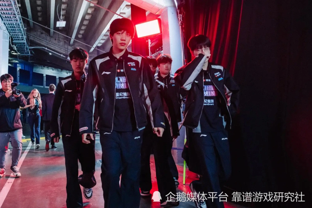 _LOL：奶油官宣离队，试训成功了，BLG战队迎战G2要晋级淘汰赛了_LOL：奶油官宣离队，试训成功了，BLG战队迎战G2要晋级淘汰赛了